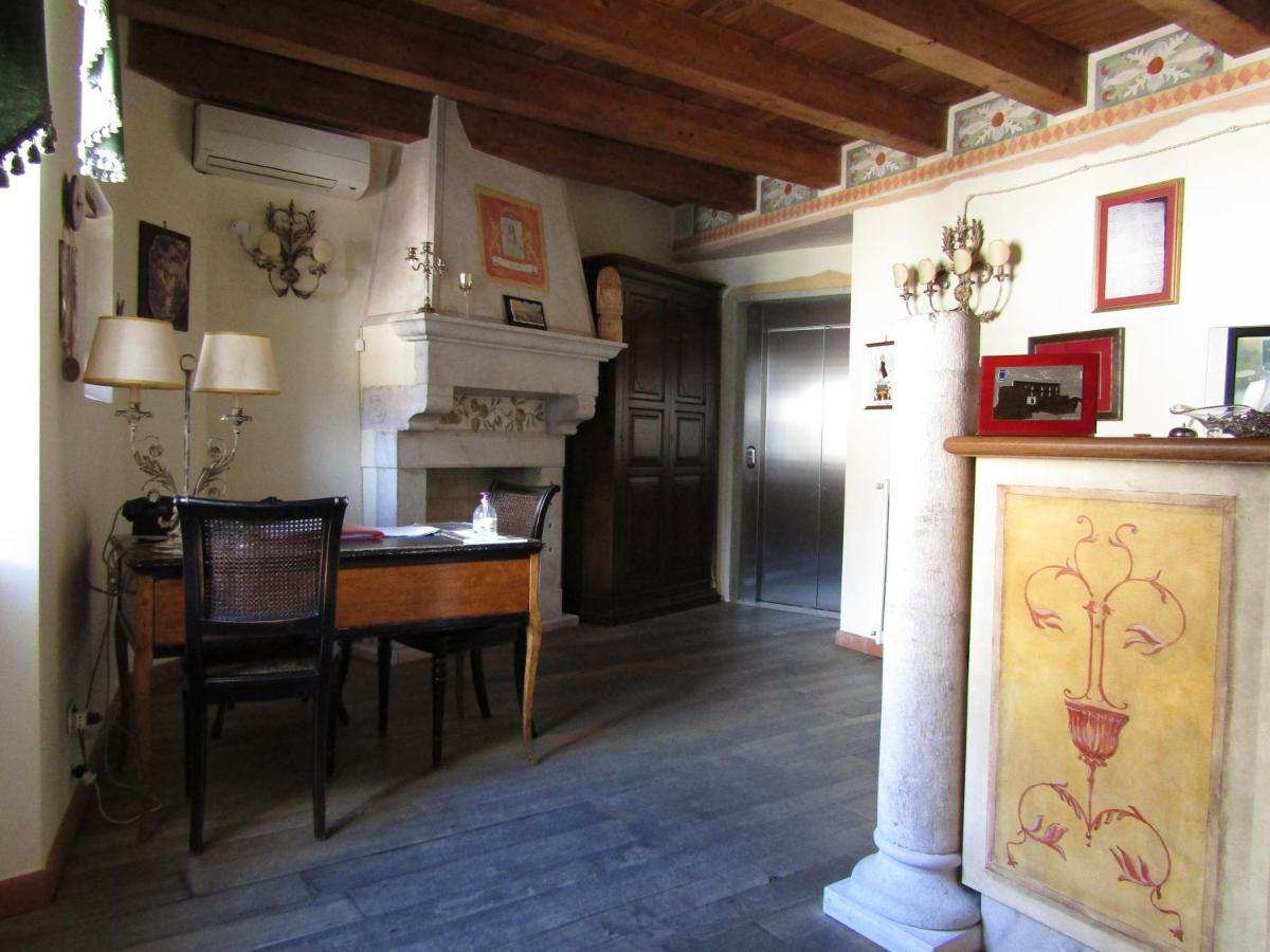 Hotel Antichi Feudi Dimora D'Epoca Teggiano Exteriér fotografie
